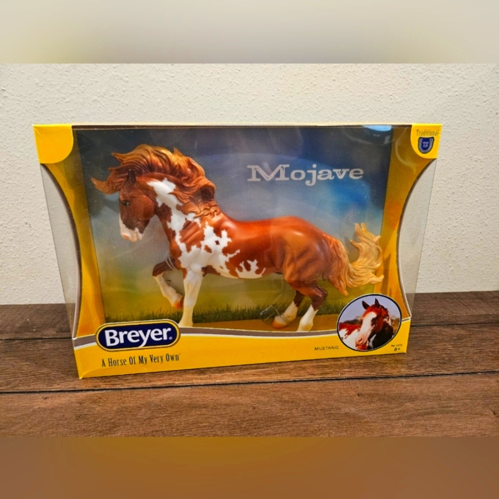 Breyer Mojave